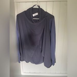 Ivivva by Lululemon wrap with two tone sleeve